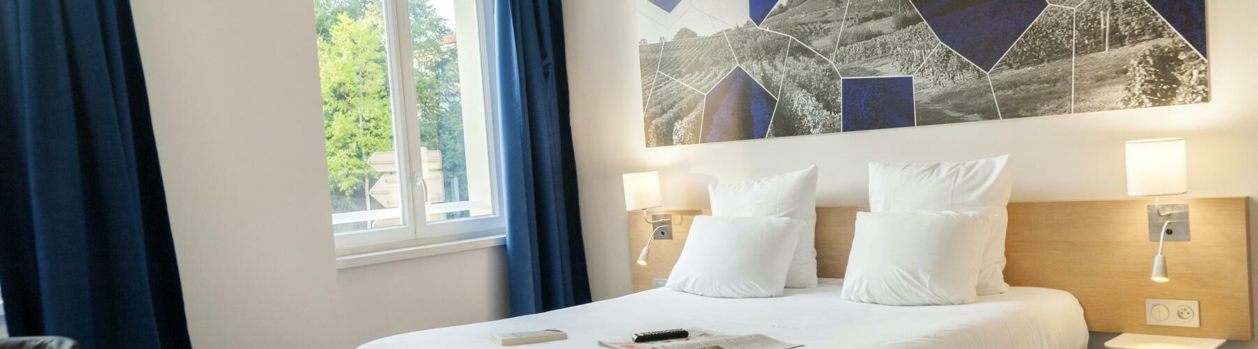 Brit Hotel Macon Centre Gare Экстерьер фото